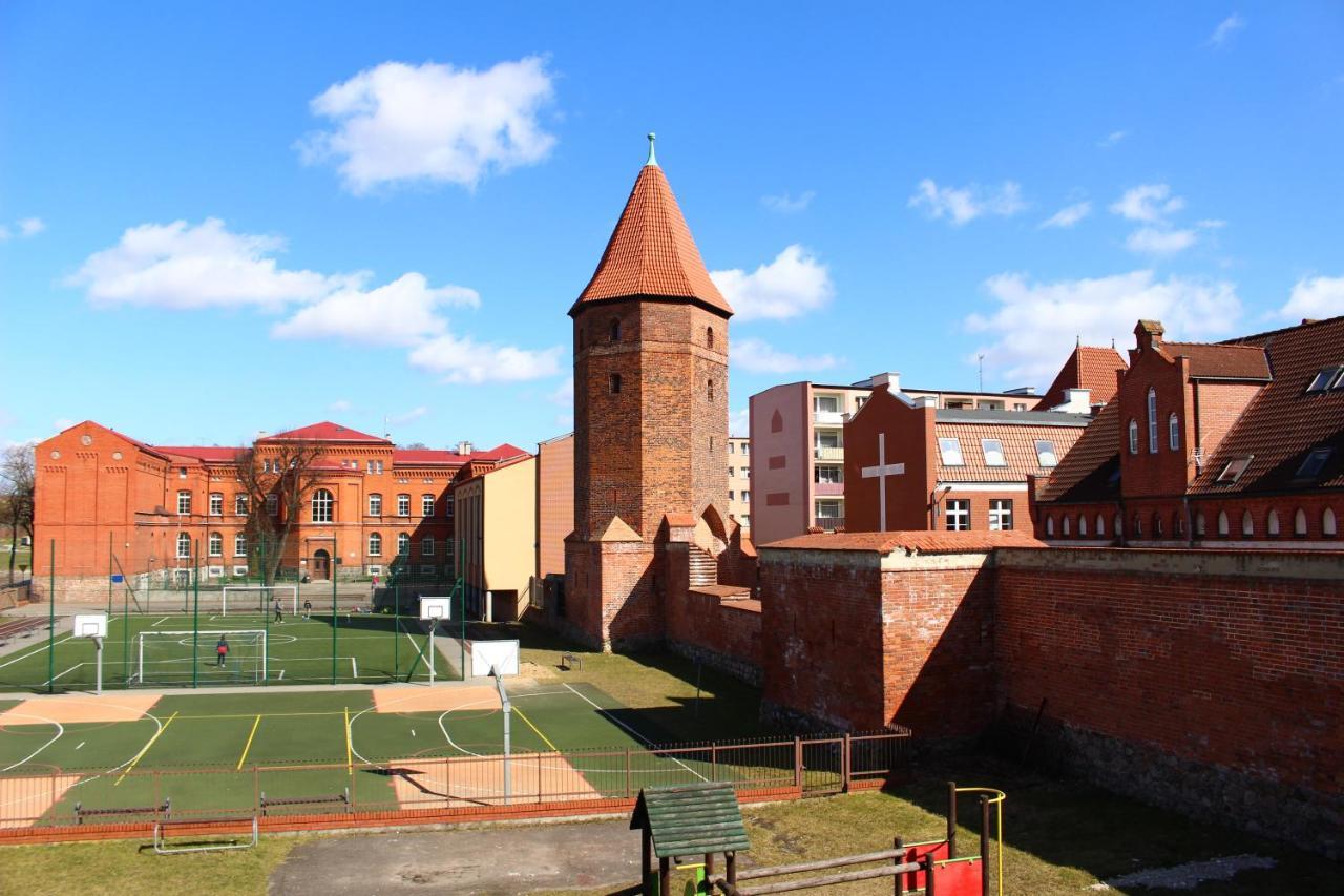 Karczma Rycerska Lebork Apartment ภายนอก รูปภาพ
