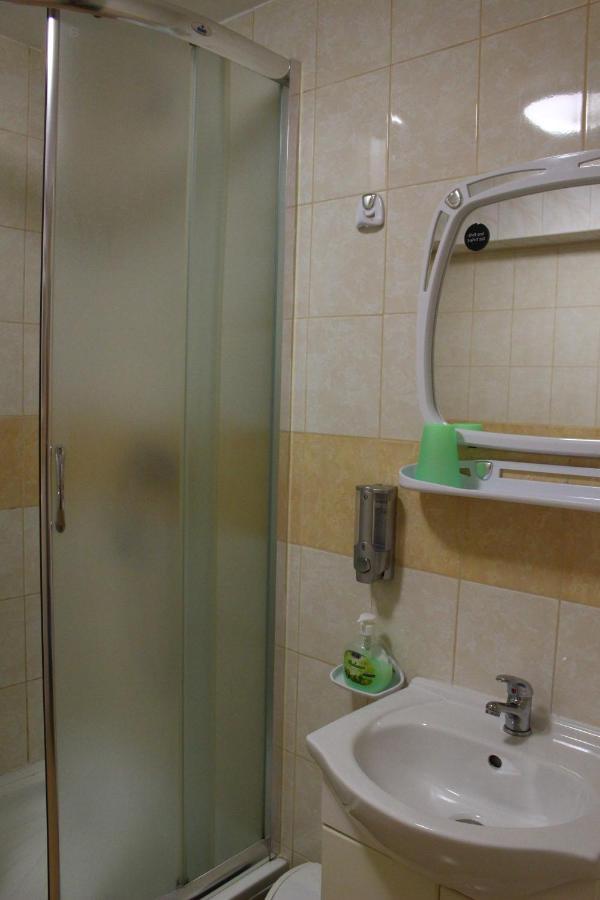Karczma Rycerska Lebork Apartment ภายนอก รูปภาพ