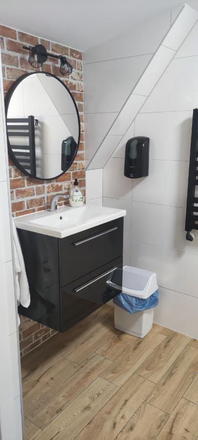 Karczma Rycerska Lebork Apartment ภายนอก รูปภาพ